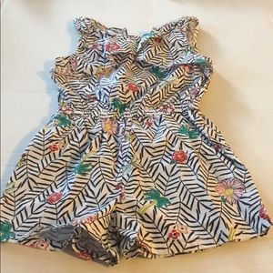 One piece perfect for summer.